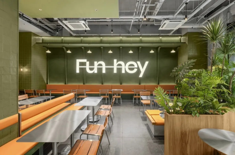 鄭州金博大推薦Fun-hey余歡泰式快餐店裝修設(shè)計(jì)(圖3)